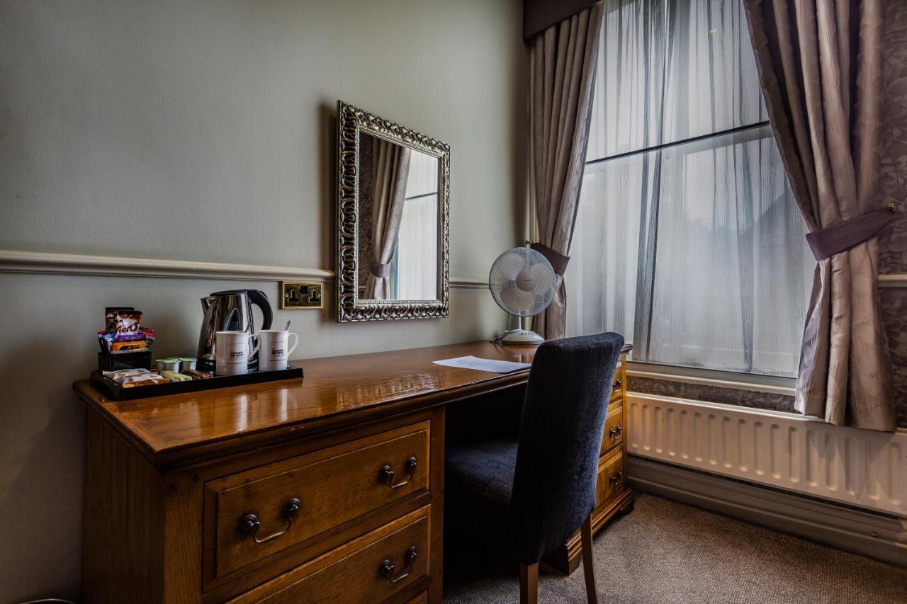 The Swan Hotel, Stafford, Staffordshire Экстерьер фото